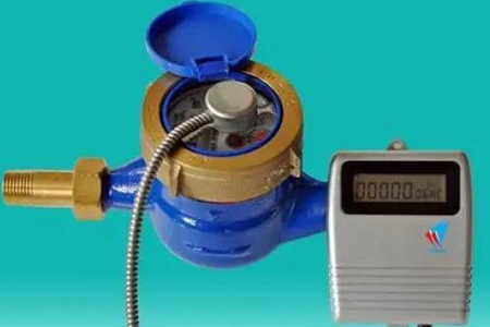 有線遠(yuǎn)傳水表如何接水管？廠家為你科普！
