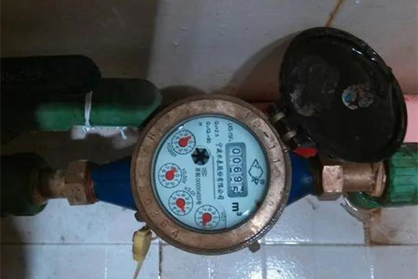 光電直讀遠(yuǎn)傳閥控水表的工作原理原來(lái)是這樣的! 圖2